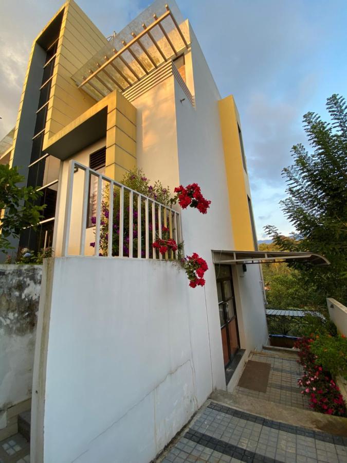 Munnar Bnb Ngoại thất bức ảnh